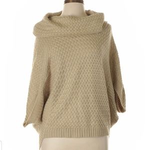 🛍~THE LIMITED Cowl Neckline Sweater~🛍